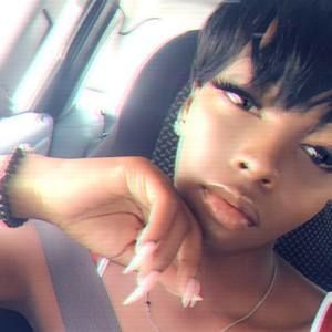 Meet your Posher, Briaina